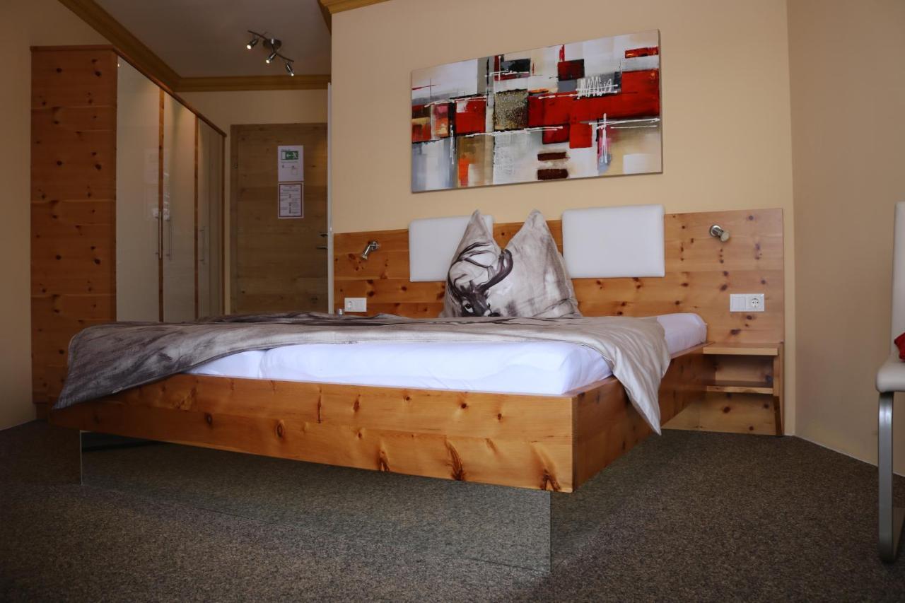 Zirben Diamant Hotel Obdach Bagian luar foto