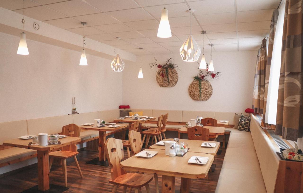 Zirben Diamant Hotel Obdach Bagian luar foto